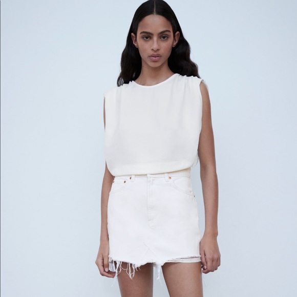 Zara mini skirt - Picture 1 of 9